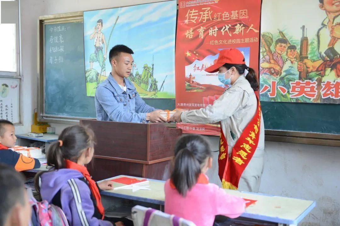 浪漫衣裙